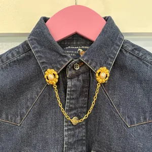 Vintage 80s Gold Pearl Collar Clips thumbnail 1
