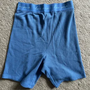 Pink boxer shorts thumbnail 3