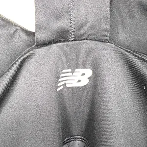 New Balance‎ Hybrid Bra Top – Black – Size Large – EUC thumbnail 10