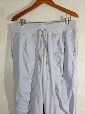 Lululemon Women’s Dance Studio Jogger Pants Lined in Vapor Gray 12 thumbnail 4