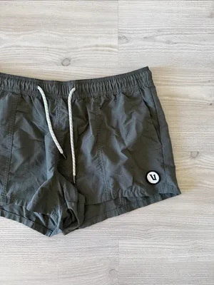 Vuori Women’s Sunwashed Shorts in Oregano thumbnail 2