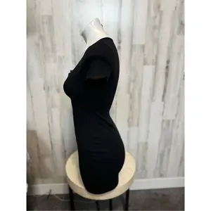 Black mini dress thumbnail 2
