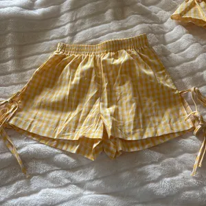 Shein Gingham Set Top & Shorts thumbnail 3