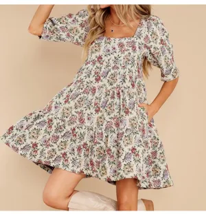 Brand new floral print mini dress with puff sleeves and square neckline thumbnail 4