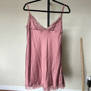 House‎ of CB 'Nia' Rose Pink Satin Lace Slip Dress NWOT Size XL thumbnail 5