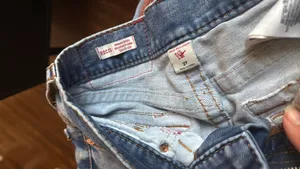 True Religion Jeans Skinny Mid-Rise thumbnail 4
