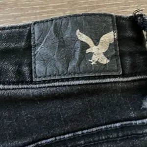 American eagle outfitters black super stretch hi rise shortie thumbnail 9