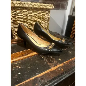 Coach Black Leather Patent Cap Toe Pumps 7.5 Y2K Office Siren Heels thumbnail 2
