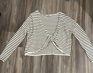 Olivaceous Sweater thumbnail 1