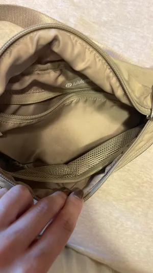 Tan Lululemon fanny pack  thumbnail 5
