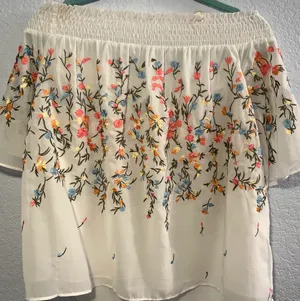 Matty M Strapless White Blouse thumbnail 1