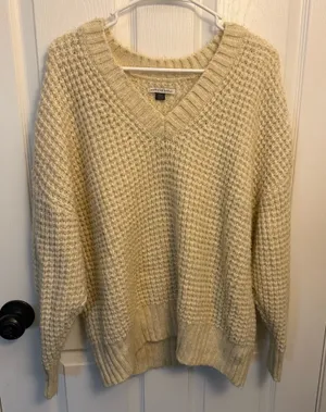 American Eagle Knit Sweater thumbnail 1