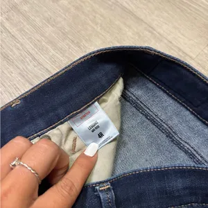 •EXPRESS• MID RISE LEGGING JEANS thumbnail 6