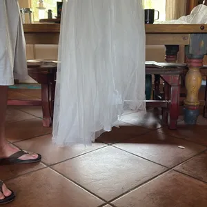 Lulu's White Wedding gown with Sweetheart Neckline thumbnail 6