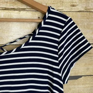 Socialite Women's Blue Striped Criss Cross Back Dress - Size Medium - 90's Style thumbnail 5