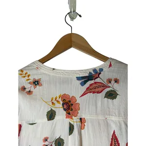 Old Navy Popover Tunic Women Medium White Floral Lightweight Blouse Boho Preppy thumbnail 5