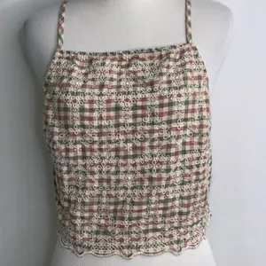 American Eagle Gray & Red Checkered Cropped Spaghetti Strap Tank Top L thumbnail 3