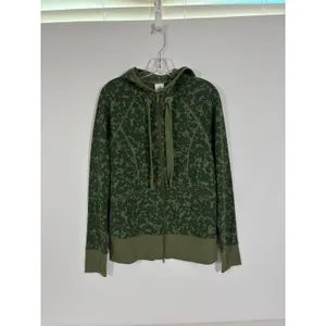 Cabi Marathon Jacket Womens M Green Camo Full Zip Hoodie Thumbholes 6030 thumbnail 11