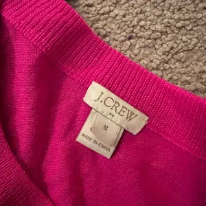 J‎ crew pink sweater M thumbnail 4