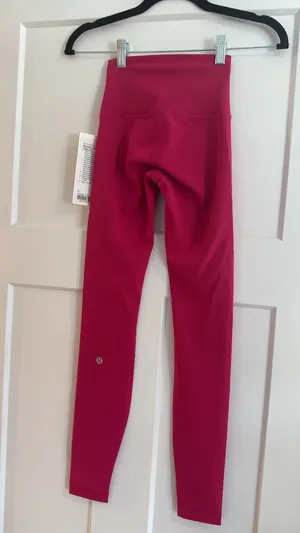 Lululemon Size 0 Wunder Train HR 28” Leggings thumbnail 4