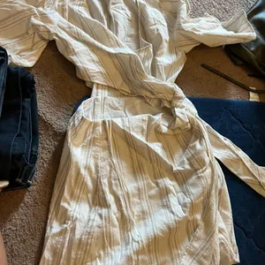 Zara Beige and Cream Striped Rustic‎ side Cut Out Wrap Mini Dress Small thumbnail 6