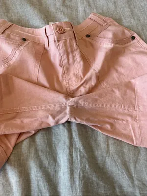 Aventura Women’s Pale Pink Cargo Hiking Shorts thumbnail 9