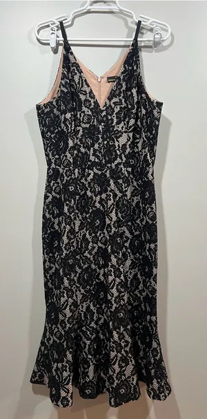 Dress the Population Isabelle Black Lace Midi Dress with Cream Lining Large thumbnail 1