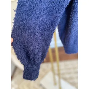 Universal Thread Bouclé V-Neck Sweater Navy Blue Buttery Soft Cozy‎ Lounge Knit thumbnail 5