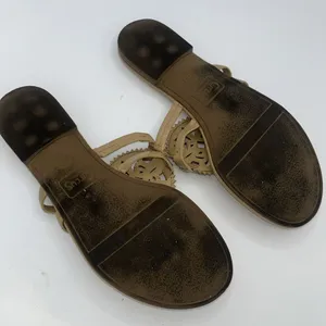 Circus by Sam Edelman Women's Canyon Flat Sandal Patent Leather Size 9 M Beige thumbnail 5