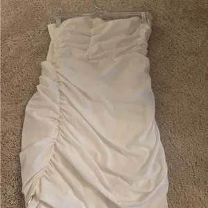 Blue Blush White Strapless Dress thumbnail 1