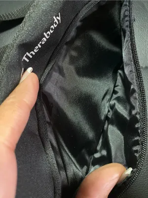 NEW🎉 Therabody Black Crossbody Belt Bag Unisex thumbnail 7