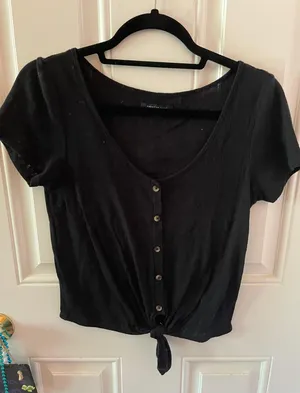American Eagle Outfitters Black Crop Top thumbnail 1