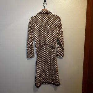 Marc‎ Cain Graphic Print Faux Leather Trim Belted Longline Coat thumbnail 8