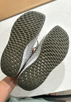 Gray Size 8.5 thumbnail 4