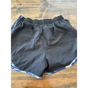 Nike Women's Dri-FIT Running Workout Shorts - Size Medium Black & Blue thumbnail 4