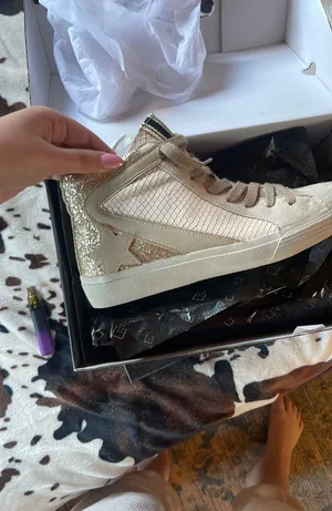 Boutique Roxanne Bone Sneaker thumbnail 1
