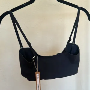 SKIMS NAKED BANDEAU‎ BRA IN ONYX NWT strapless size XXS thumbnail 9