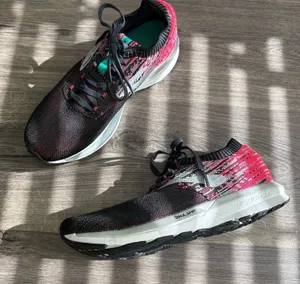Brooks Ricochet 7 Women Running Shoes Black‎ Pink Teal DNA AMP Athletic Sz 7 thumbnail 1