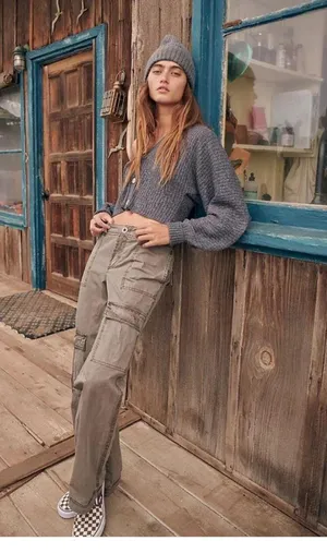 Free People dark green low rise Utility Pants Wild Truffle size 4. NWOT! thumbnail 1