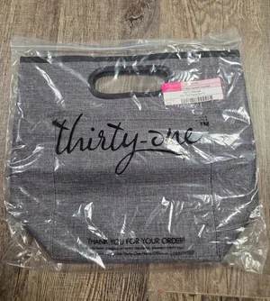 Thirty One GO TO THERMAL LUNCH TOTE Bag In Charcoal crosshatch NEW IN BAG thumbnail 1