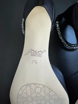 Badgley Mischka Heels thumbnail 5