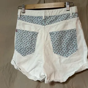BDG Shorts thumbnail 2