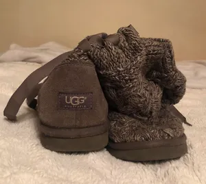 UGG Cable Knit Boots thumbnail 2