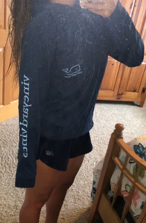 Vineyard Vines Hoodie thumbnail 1