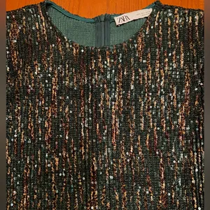 ZARA Sequin Puff Long Sleeve Special Limited Edition Emerald Green &‎ Gold Dress thumbnail 14