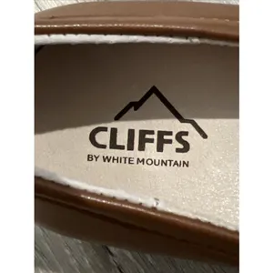 NEW Cliffs by White Mountain Flow Brown/Smooth Gold Buckle Loafer Women Size 10 thumbnail 11