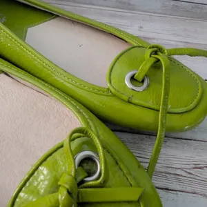 Michael Kors Flats - Green Flats Size 6.5 M - Leather Upper - Cosmetic Issues thumbnail 7