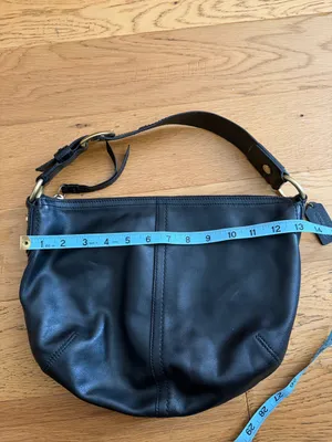 Vintage 1998 Coach Black Leather Hobo Shoulder Bag–Style 9214–Gold-Tone Hardware thumbnail 6