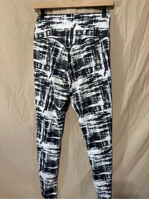Buffbunny leggings thumbnail 2