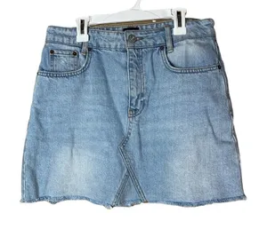 BDG Urban Outfitters jean skirt‎ thumbnail 1